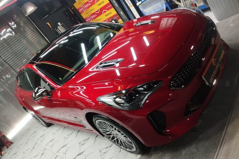 Kia Stinger — полировка кузова и нанесение керамики