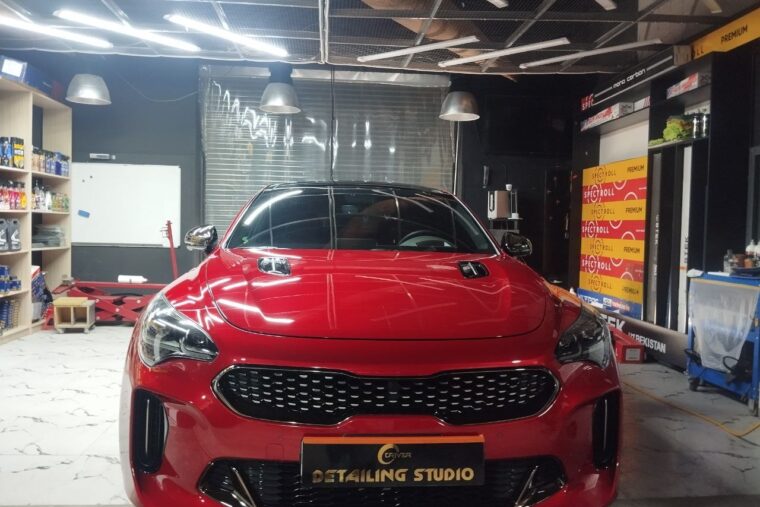 Kia Stinger — полировка кузова и нанесение керамики