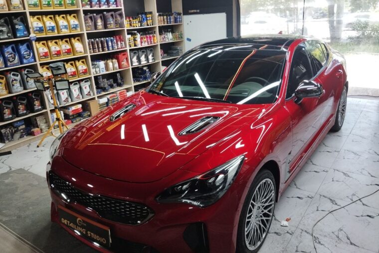 Kia Stinger — полировка кузова и нанесение керамики